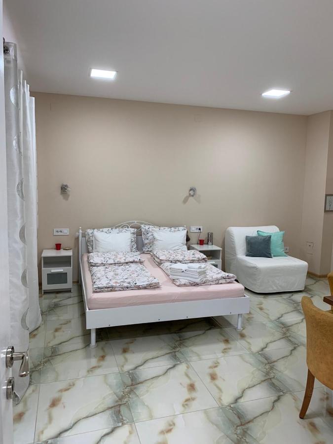 Lilly Apartman Palics Kültér fotó