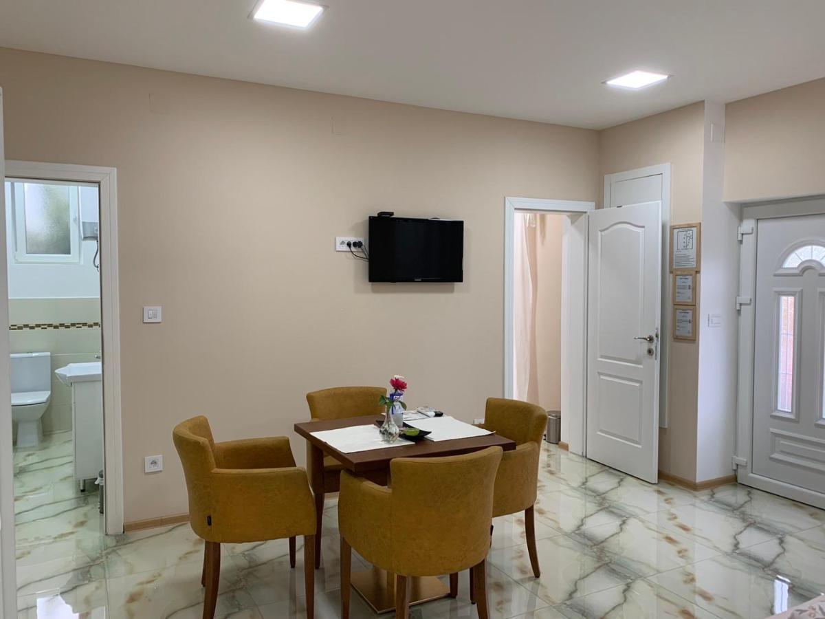 Lilly Apartman Palics Kültér fotó
